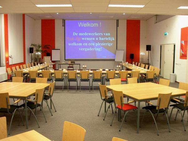 Kick-Off Vergader- en Zalencentrum - Zeewolde