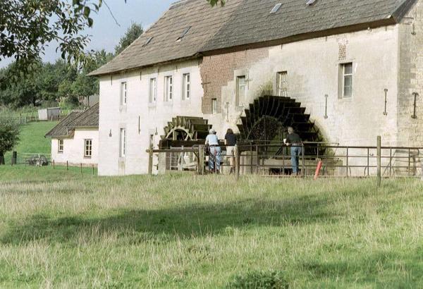Vakantiewoningen WATERMOLEN - Wijlre