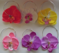 Zilveren oorbellen met bloem