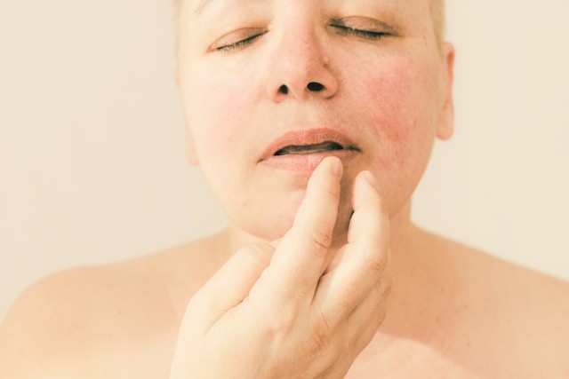 Aften: Oorzaken, Symptomen en Effectieve Behandeling