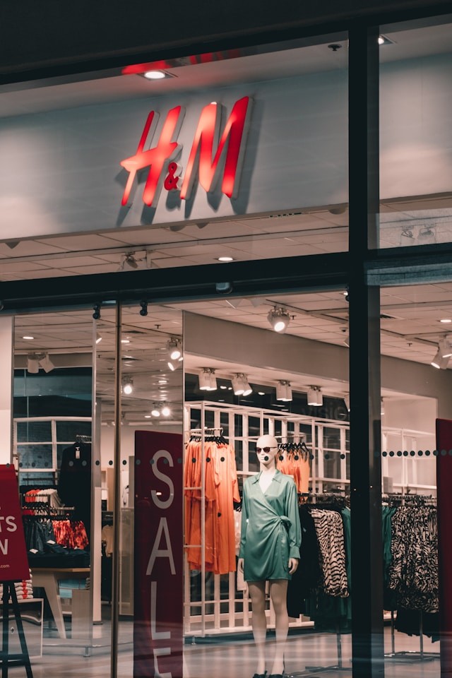Black Friday 2026: De Beste Deals bij H&M, Zara, Sneakers en Home Deco