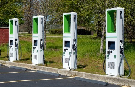 Meer elektrische auto’s, dus meer laadpalen