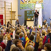 1We daagt scholen uit om in actie te komen