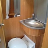 2 persoons camper huren