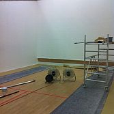 Aanleg onderhoud en renovatie van squashbanen
