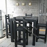Bartafel met barstoelen van massief hout model-Lynn