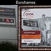 Buizenframe met spandoek
