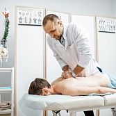 De Baat Chiropractie in Breda: aandacht voor de oorzaak van nek-, rug- en bekkenklachten
