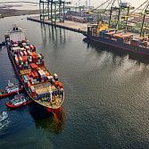 Een zeecontainer transport regelen naar Italie