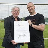 Eerste 1We-ambassadeurselftal rond