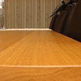 Eiken tafel