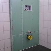 Hang toilet