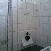 Hang toilet