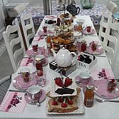 High-tea