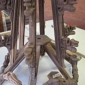 Houtsnijwerk/Beeldhouwwerk