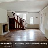 Montage van vloeren en plinten