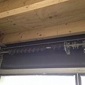 Overhead deur defect bij Auto Siero in Kraggenburg