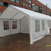 Partytenten in verschillende maten