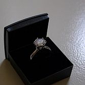 Ring met grote steen