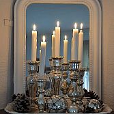 Spiegels en kerstdecoratie