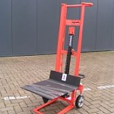 Steekwagen met hydraulische heffunctie 