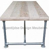 Steigerbuis eettafel