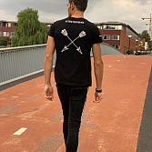 The black tee