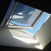 Wij zijn daglichten.nl dealer van Velux, Roto en Fakro dakramen,dakkapellen en andere daglichtproducten.