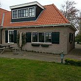 Woning te bears een klein dorpje in Friesland.