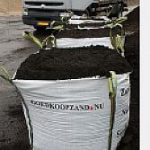 Zand grind en tuinaarde etc.